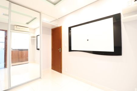 Apartamento para alugar com 80m², 2 quartos e 2 vagasQuarto 2 - Suíte