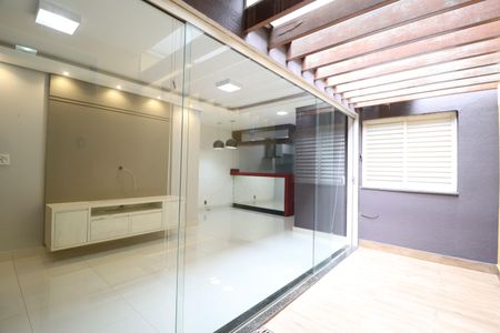 Apartamento para alugar com 80m², 2 quartos e 2 vagasVaranda gourmet