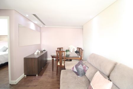 Sala de apartamento à venda com 2 quartos, 55m² em Jardim Neide, São Paulo