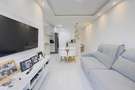 Sala / Cozinha / Lavanderia de apartamento para alugar com 2 quartos, 54m² em Jardim das Oliveiras, Jacareí
