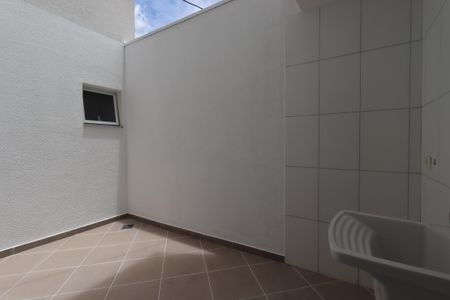 Apartamento para alugar com 38m², 2 quartos e 1 vagaÁrea de Serviço