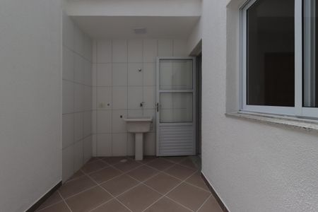 Apartamento para alugar com 38m², 2 quartos e 1 vagaÁrea de Serviço