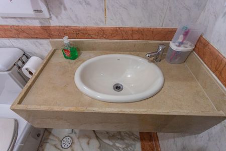 Apartamento para alugar com 94m², 3 quartos e 1 vaga Apartamento para alugar com 94m², 3 quartos e 1 vagaBanheiro da suíte