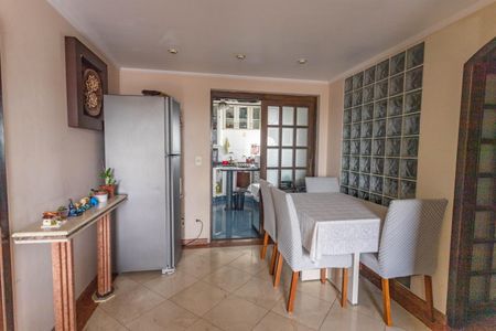 Apartamento para alugar com 94m², 3 quartos e 1 vaga Apartamento para alugar com 94m², 3 quartos e 1 vagaSala