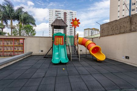Apartamento para alugar com 94m², 3 quartos e 1 vaga Apartamento para alugar com 94m², 3 quartos e 1 vagaÁrea comum - Playground