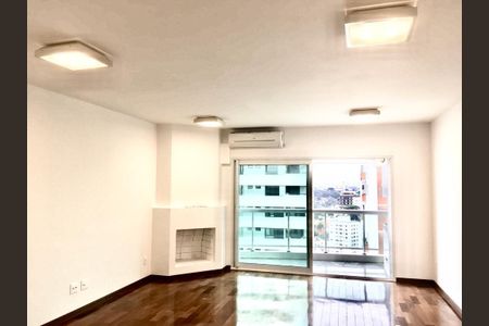 Apartamento para alugar com 3 quartos, 145m² em Aclimação, São Paulo