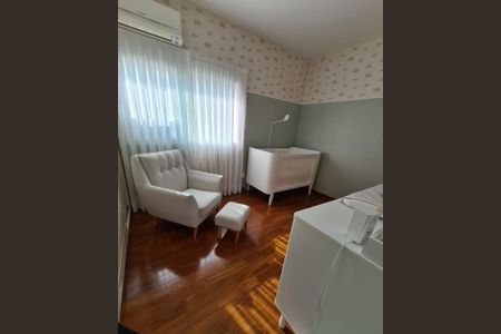 Apartamento para alugar com 3 quartos, 145m² em Aclimação, São Paulo