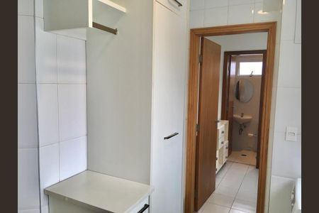 Apartamento para alugar com 3 quartos, 145m² em Aclimação, São Paulo