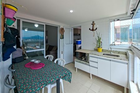 Apartamento para alugar com 80m², 1 quarto e 1 vagaSacada 