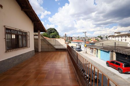 Casa à venda com 100m², 2 quartos e 3 vagasQuintal