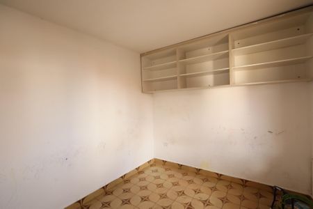 Casa à venda com 100m², 2 quartos e 3 vagasQuarto de serviço