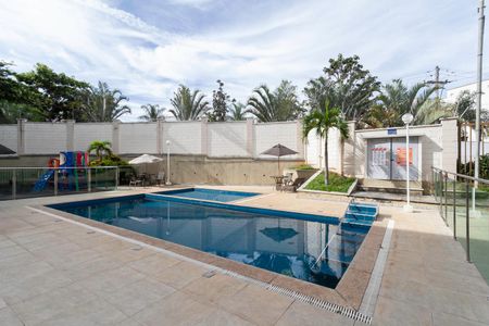 Apartamento para alugar com 50m², 2 quartos e 1 vagaÁrea comum - Piscina