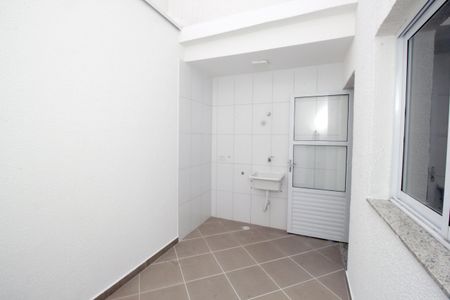 Apartamento para alugar com 38m², 2 quartos e 1 vagaÁrea de Serviço
