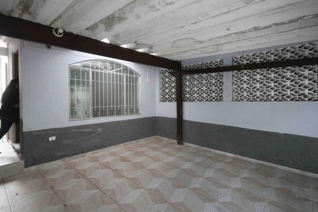 Casa para alugar com 160m², 2 quartos e 2 vagas
