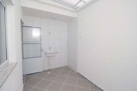 Apartamento para alugar com 38m², 2 quartos e 1 vagaÁrea de Serviço