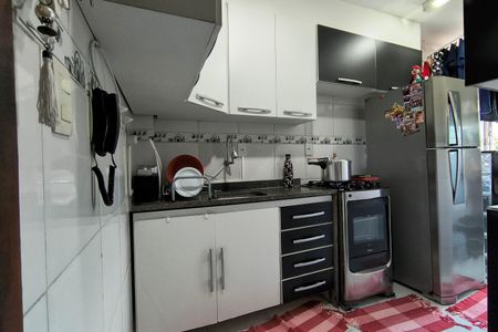 Apartamento para alugar com 61m², 2 quartos e 1 vagaCozinha - Armários