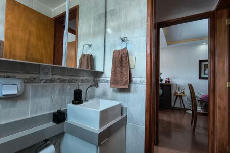 Apartamento para alugar com 61m², 2 quartos e 1 vagaBanheiro Social