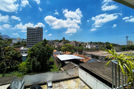 Apartamento para alugar com 61m², 2 quartos e 1 vagaVista 