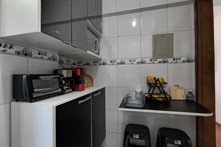 Apartamento para alugar com 61m², 2 quartos e 1 vagaCozinha - Armários