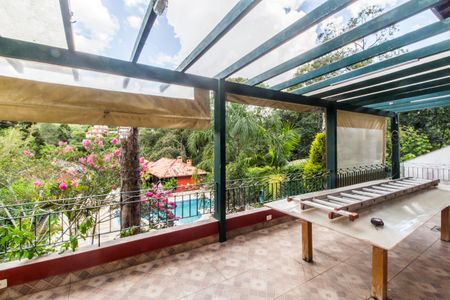 Casa de condomínio para alugar com 10230m², 5 quartos e 3 vagasVaranda