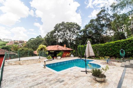 Casa de condomínio para alugar com 10230m², 5 quartos e 3 vagasPiscina