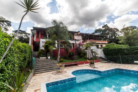 Casa de condomínio para alugar com 10230m², 5 quartos e 3 vagasPiscina