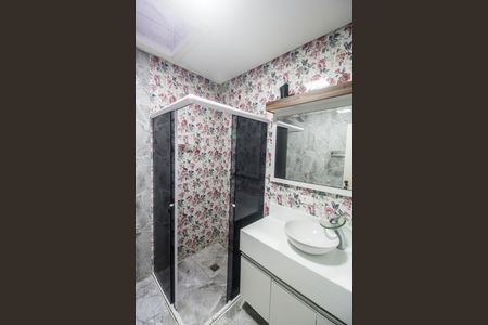 Casa de condomínio para alugar com 10230m², 5 quartos e 3 vagasBanheiro da Suíte