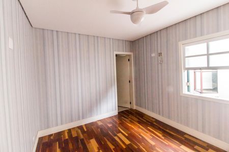 Casa de condomínio para alugar com 10230m², 5 quartos e 3 vagasSuíte 4