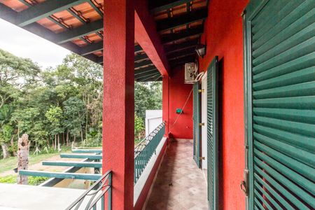 Casa de condomínio para alugar com 10230m², 5 quartos e 3 vagasVaranda