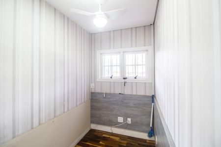 Casa de condomínio para alugar com 10230m², 5 quartos e 3 vagasEscritório