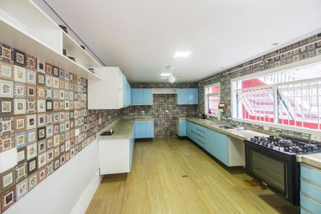 Casa de condomínio para alugar com 10230m², 5 quartos e 3 vagasCozinha