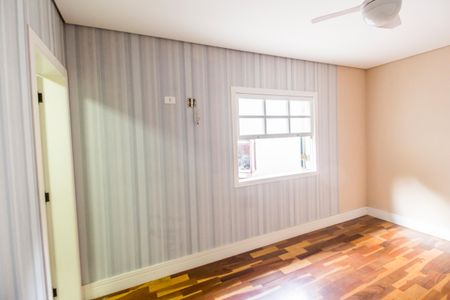 Casa de condomínio para alugar com 10230m², 5 quartos e 3 vagasSuíte 4