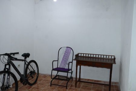 Casa para alugar com 2 quartos, 100m² em Jardim Santa Rosa, Embu das Artes