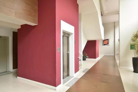 Apartamento à venda com 65m², 2 quartos e 1 vagaHall