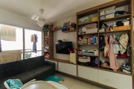 Apartamento à venda com 65m², 2 quartos e 1 vagaSala
