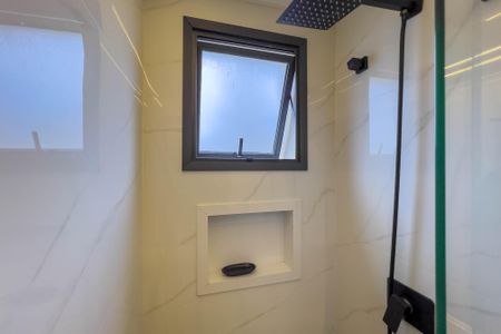 Banheiro de kitnet/studio para alugar com 1 quarto, 25m² em Vila Mariana, São Paulo