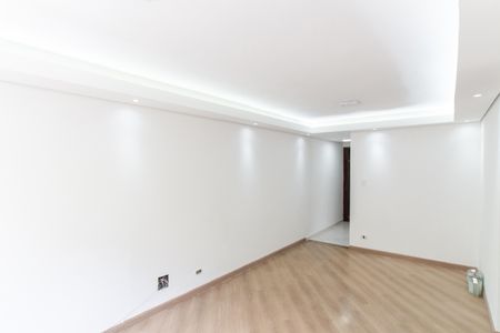 Sala de apartamento para alugar com 3 quartos, 90m² em Vila Nelson, São Paulo