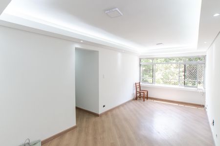 Sala de apartamento para alugar com 3 quartos, 90m² em Vila Nelson, São Paulo
