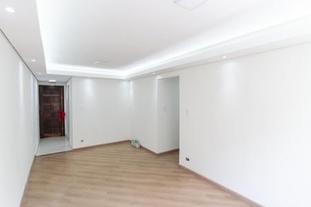 Sala de apartamento para alugar com 3 quartos, 90m² em Vila Nelson, São Paulo