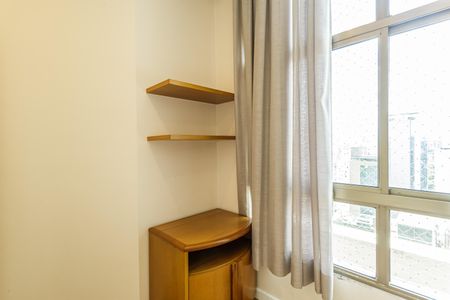 Apartamento para alugar com 80m², 3 quartos e 2 vagas Apartamento para alugar com 80m², 3 quartos e 2 vagasQuarto