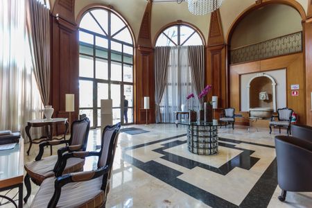 Apartamento para alugar com 80m², 3 quartos e 2 vagas Apartamento para alugar com 80m², 3 quartos e 2 vagasHall social