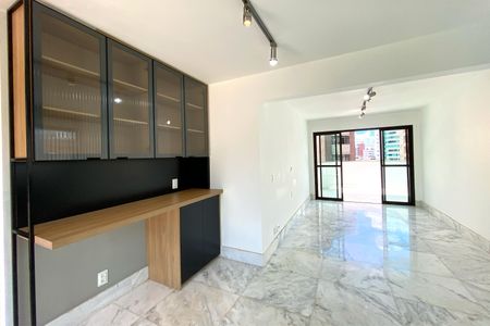 Apartamento para alugar com 268m², 4 quartos e 6 vagasSala de Estar