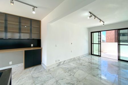 Apartamento para alugar com 268m², 4 quartos e 6 vagasSala de Estar