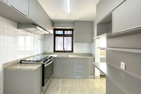 Apartamento para alugar com 268m², 4 quartos e 6 vagasCozinha