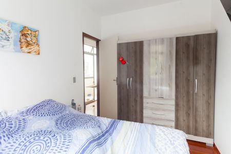 Apartamento à venda com 70m², 2 quartos e 1 vaga Apartamento à venda com 70m², 2 quartos e 1 vagaquarto 1
