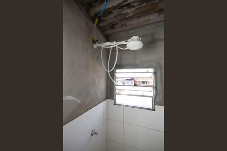 Banheiro  de casa para alugar com 1 quarto, 50m² em Jardim Filhos da Terra, São Paulo