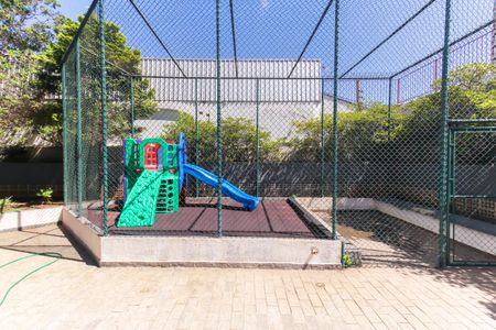Apartamento para alugar com 50m², 2 quartos e 1 vagaÁrea comum - Playground