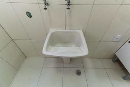 Apartamento para alugar com 50m², 2 quartos e 1 vagaÁrea de Serviço