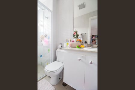 Apartamento à venda com 260m², 2 quartos e 4 vagasBanheiro da Suíte