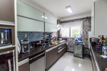 Apartamento à venda com 260m², 2 quartos e 4 vagasCozinha